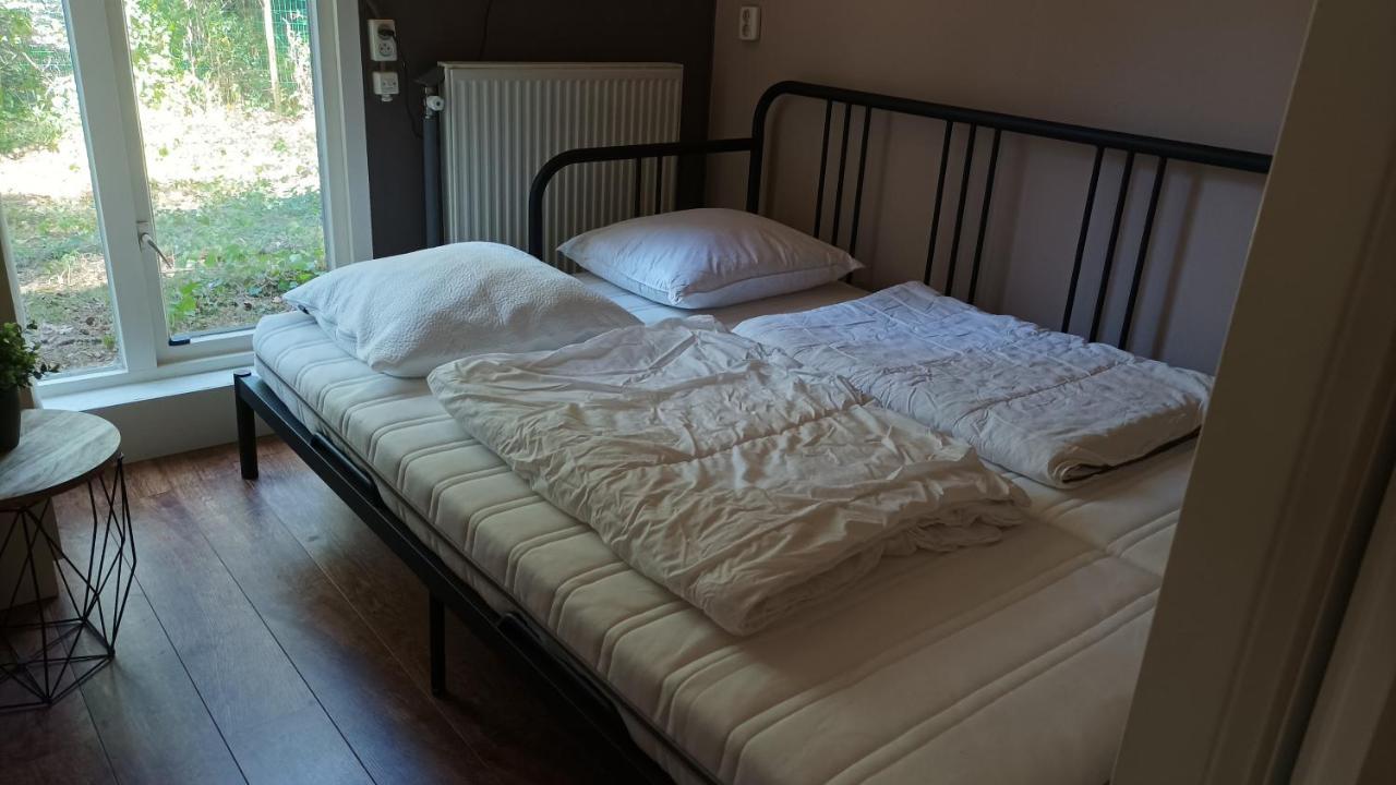 Bosbungalow De Eekhoorn Nunspeet Kültér fotó